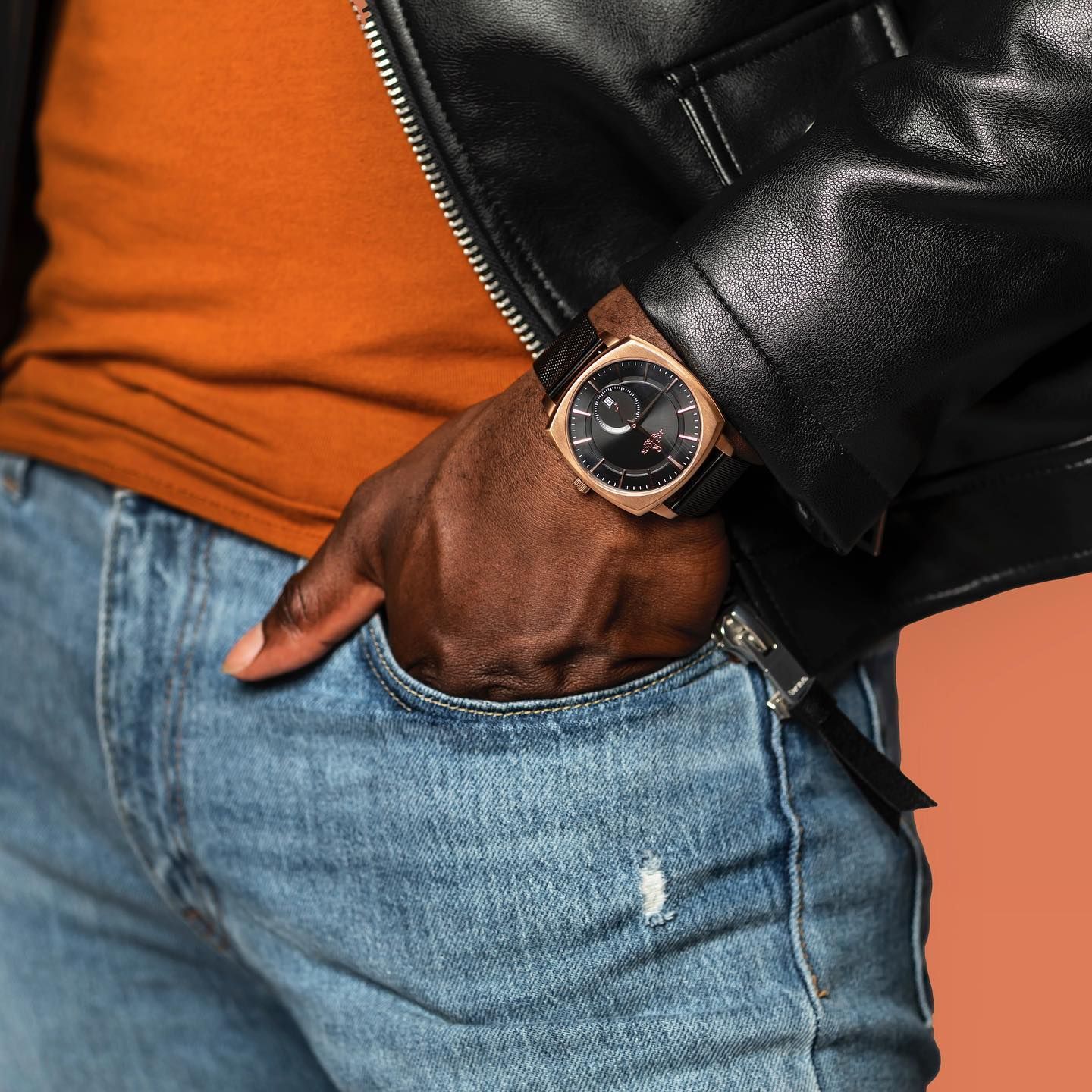 RoseGold/Black Monolith