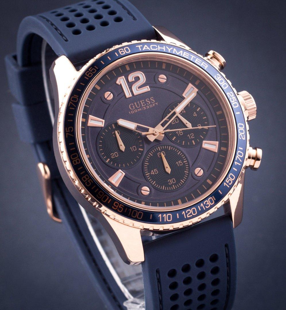 Guess W0971G3